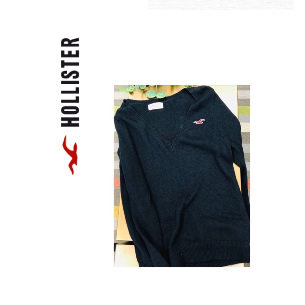 Hollister V Neck Sweater